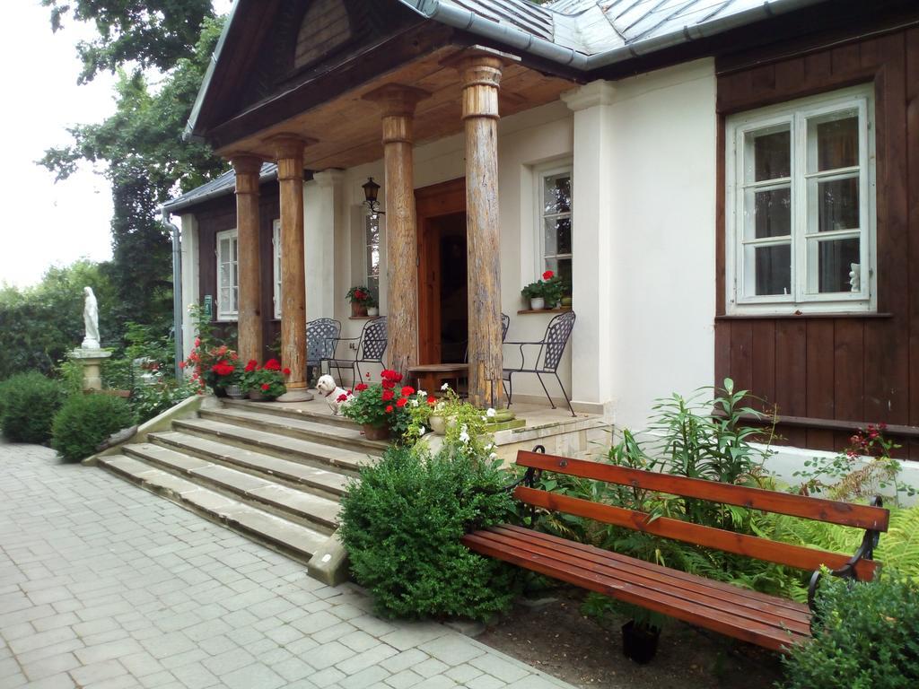 Dworek Ojca Mateusza Sandomierz Bagian luar foto