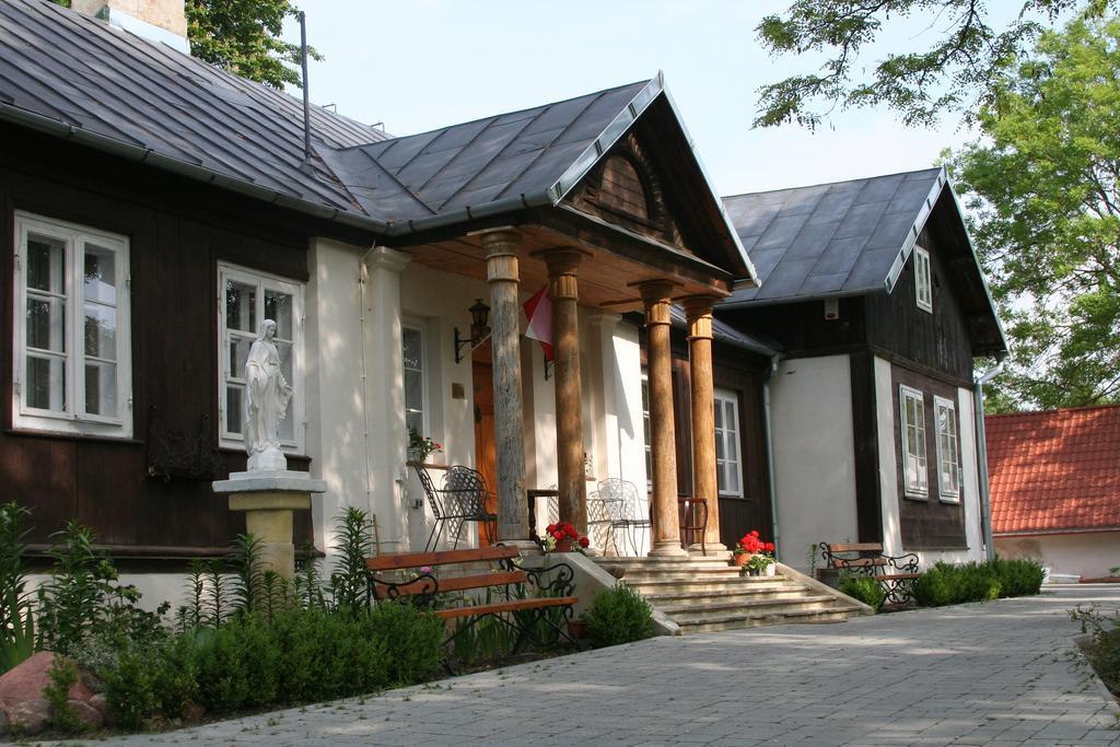 Dworek Ojca Mateusza Sandomierz Bagian luar foto